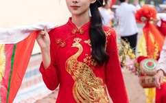 女人荫蒂被添全过程频